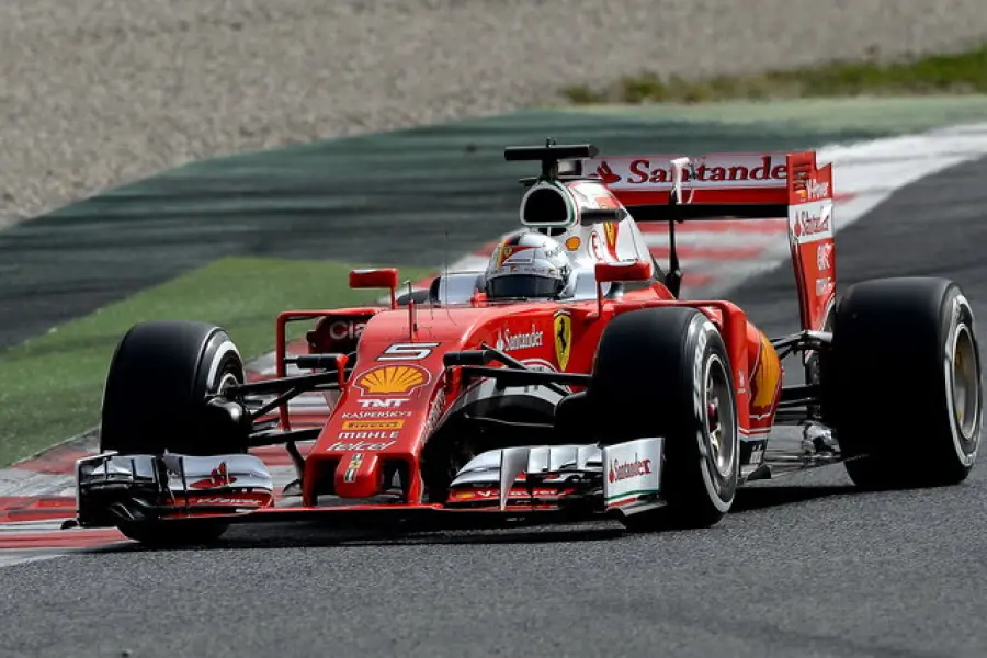 Verstappen, Villeneuve e nuovi scontri nella F1 2016